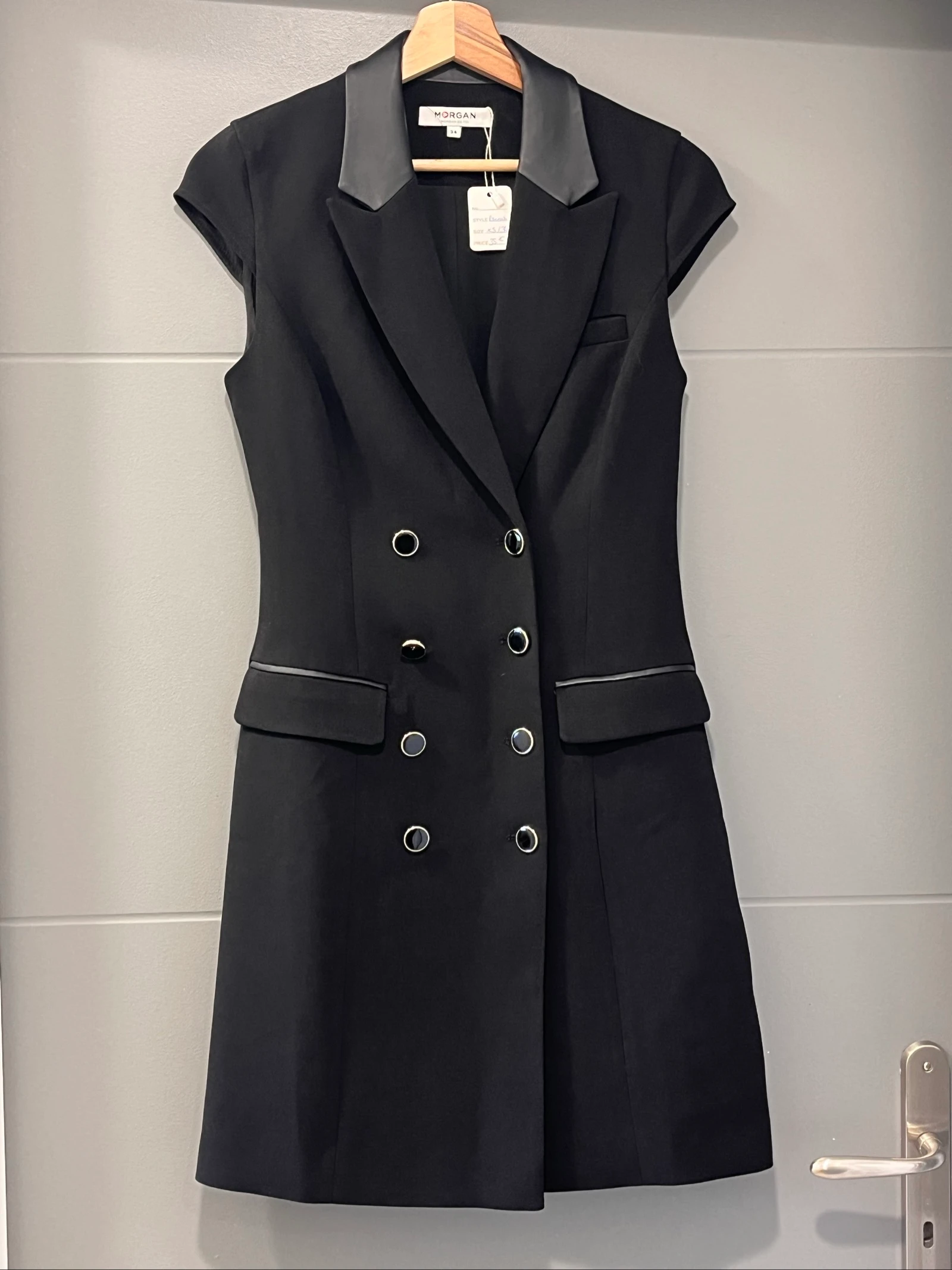 Robe noire Morgan / 211-RSARAH T34
